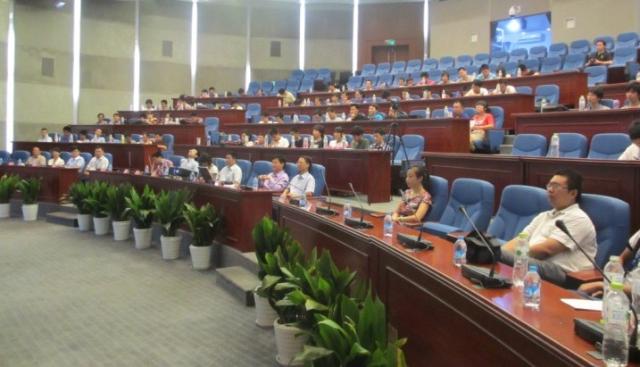 3044am永利集团3044noc举行2009级学生就业、实训企业见面会-02